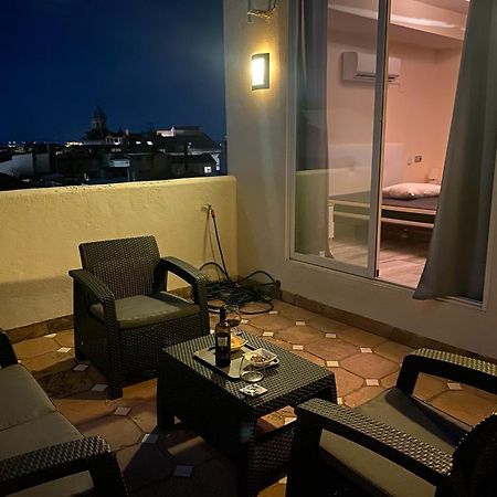 شقة Atico Con Vistas En Granada Centro المظهر الخارجي الصورة